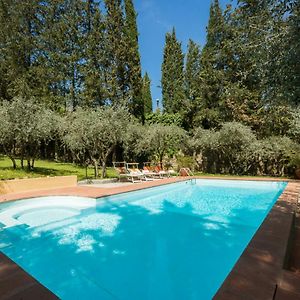 Villa In Private Estate,Shared Pool,Parking,3Km To Ponte Vecchio