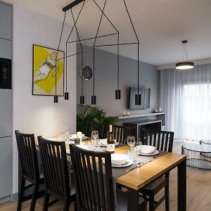 Exclusive Apartment Solna 1