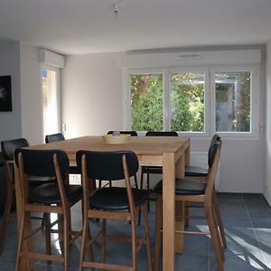 Appartement à 2 Chambres à Coucher