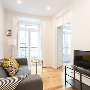 Three Bedroom Apartment In Historical Centre -Bairro Alto