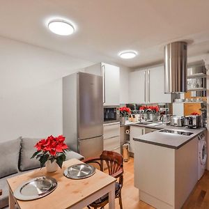 Romantic Apartment Prague Near Charles Bridge