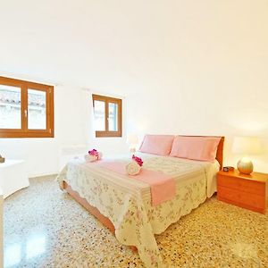 Sant'Aponal Apartment Rialto