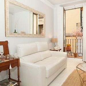 Appartement à 3 Chambres à Coucher