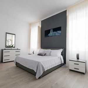 Spanish Steps 3 Bedrooms Cozy,Elegant And Central