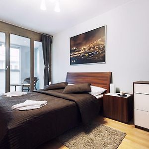 Appartement à 2 Chambres à Coucher