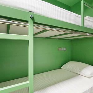 Dormitory Room Mixed