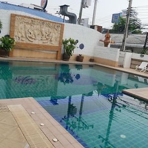 Baan Jpn Hotel