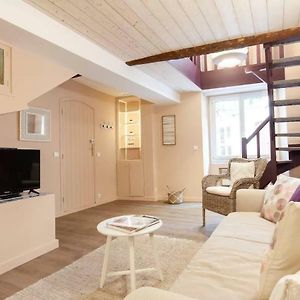 2 Bedrooms 2 Bathrooms Apartment In Old Antibes