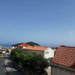 Few Steps From The Old Town