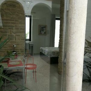Studio Rez-de-Chaussée