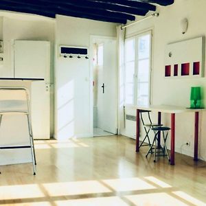 Cosy 25 Sqm Studio In Heart Of Paris
