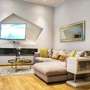 2 Bed Chic Apartment In Glasgow City Centre