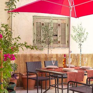 Appartement avec 3 chambre(s) de 80 m² et 1 salle(s) de bains privée(s) à Exarchia