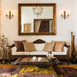Boutique Rustic Apartment with Amazing Terrace