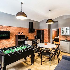3Bdr Ruterra Apt With Table Football