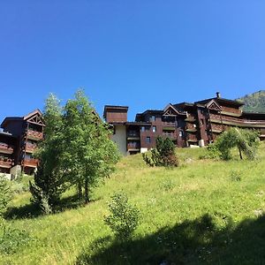 Duplex Apartment Right At The Ski Lift Tracks