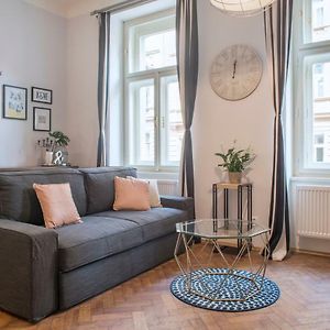 Kent Ridge Loft
