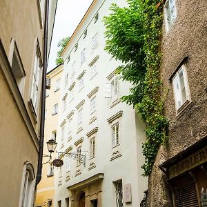 Appartement Grand à 1 Chambre à Coucher