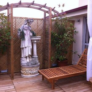Apartment Garden Music