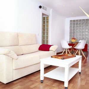 Appartement à 3 Chambres à Coucher