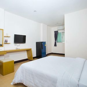 Chambre Standarde Lit Queen-Size