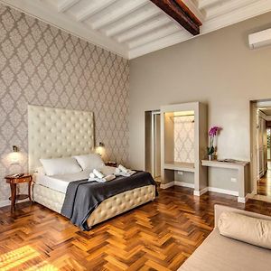 The Spanish Steps Apartment 67