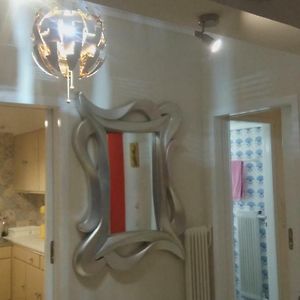 Apartment Near Stavros Niarchos Park & Acropolis