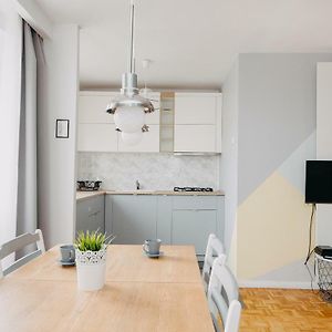 Appartement à 2 Chambres à Coucher