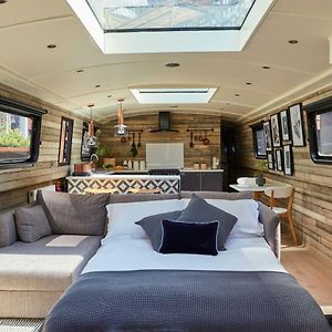 Cabine