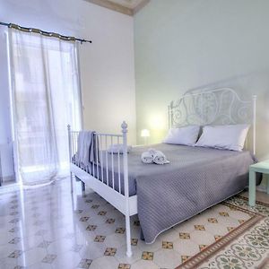 Appartement à 3 Chambres à Coucher