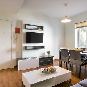 Appartement à 3 Chambres à Coucher