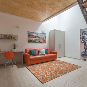 Emma & Olga Apartments -In The City Centre-