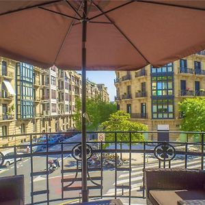 Downtown Design Apartment