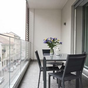 Design & New Center Apartments