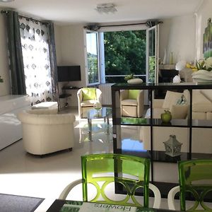 VILLA MAISON BLANCHE TULLE 1 à 4 personnes