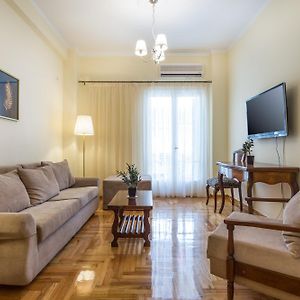 Chic Flat In Kolonaki Next To American Embassy