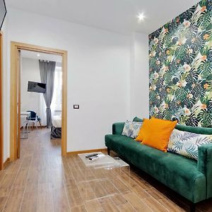 Style Apartment Julia 50 Mt From Colosseum