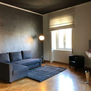 Appartement à 3 Chambres à Coucher