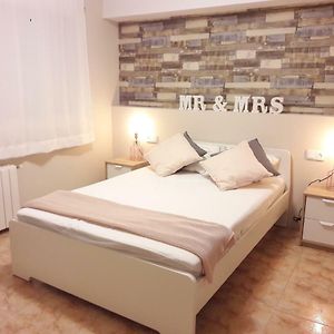 Appartement à 4 Chambres à Coucher