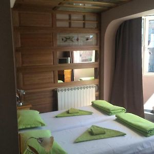 Chambre Budgétée Lit King-Size