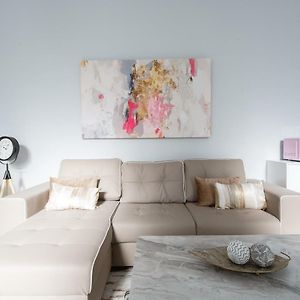 Appartement à 3 Chambres à Coucher