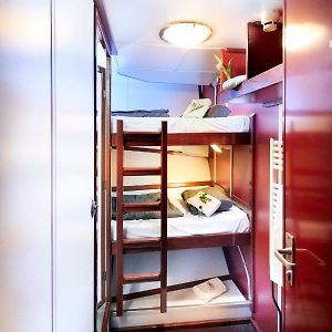 Cabine