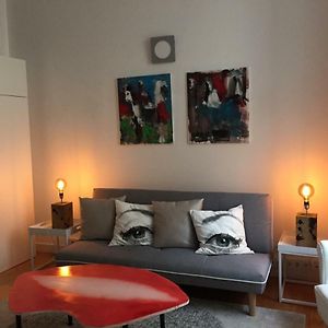 Appartement à 2 Chambres à Coucher