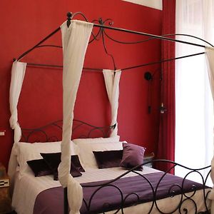 Appartement à 3 Chambres à Coucher
