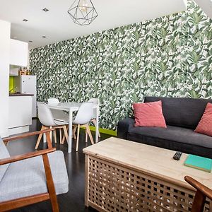 Appartement à 2 Chambres à Coucher