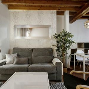 Home4U, Elvira 16, 2A