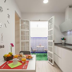 Appartement à 3 Chambres à Coucher