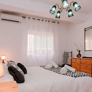 Appartement à 3 Chambres à Coucher