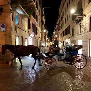 Luxury Apartment Frattina 34 Anelli