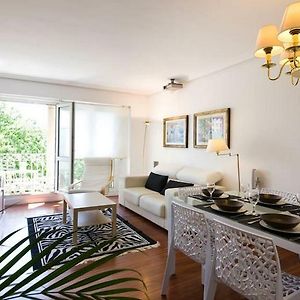 Appartement à 3 Chambres à Coucher